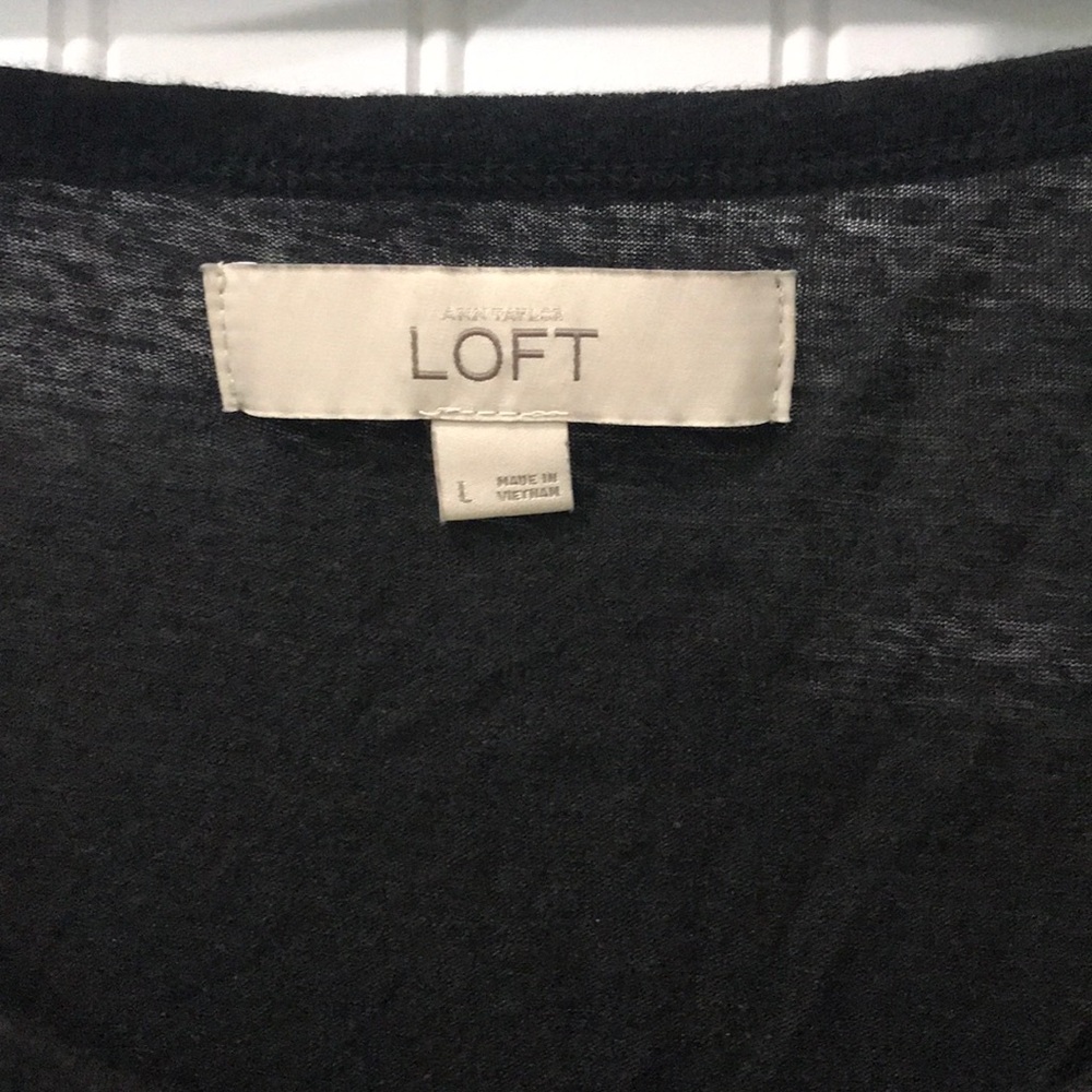 LOFT Lacy Tee - Picture 4 of 4